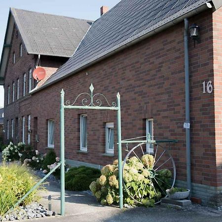 Laendlich Zentrale Ferienwohnung Lippetal Eksteriør bilde